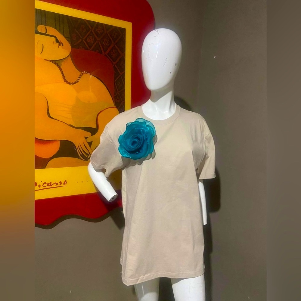 New Oversized Tee with 3D Flower
